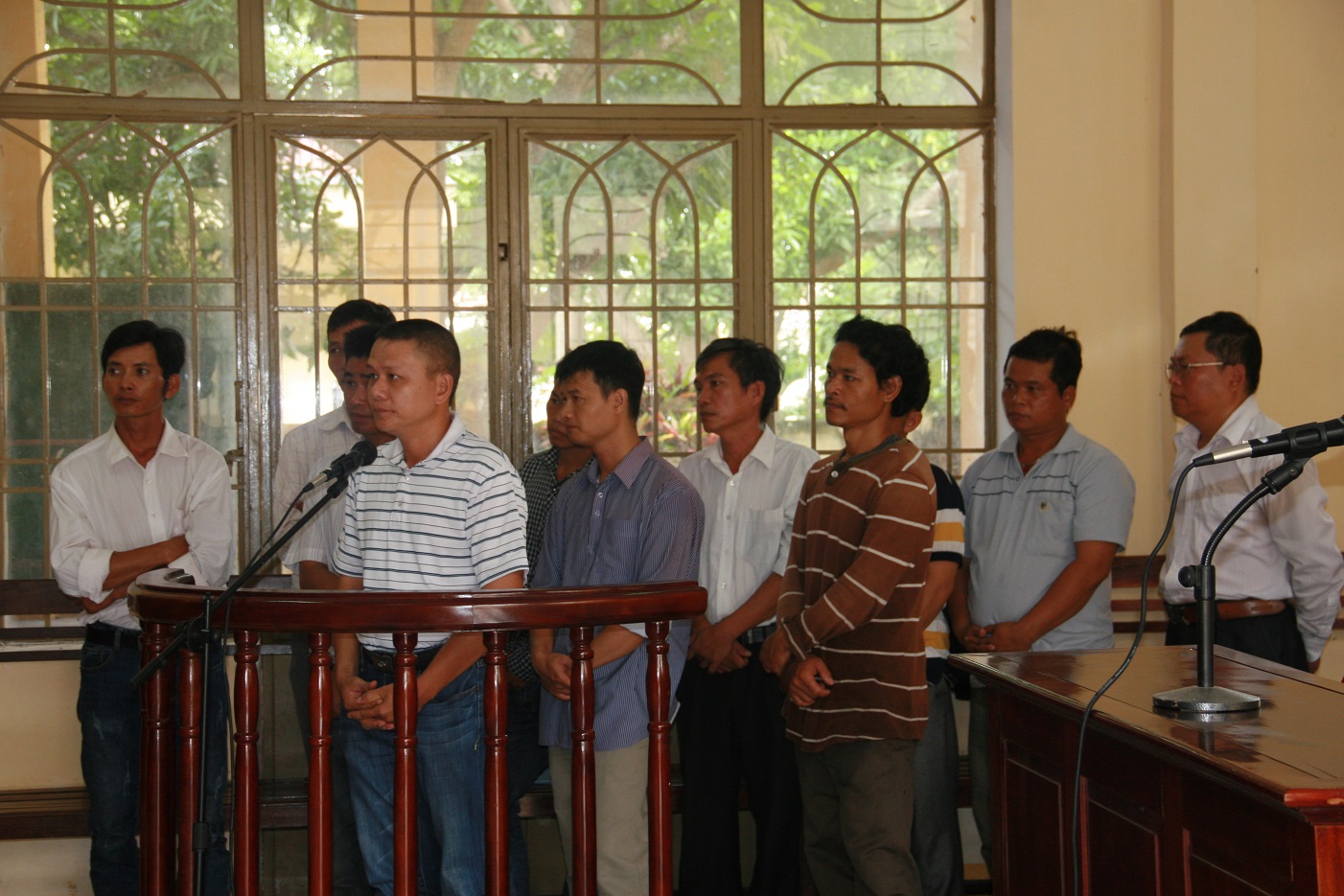 Vụ Thủy điện Sông Bung 4: 11 cán bộ hầu tòa