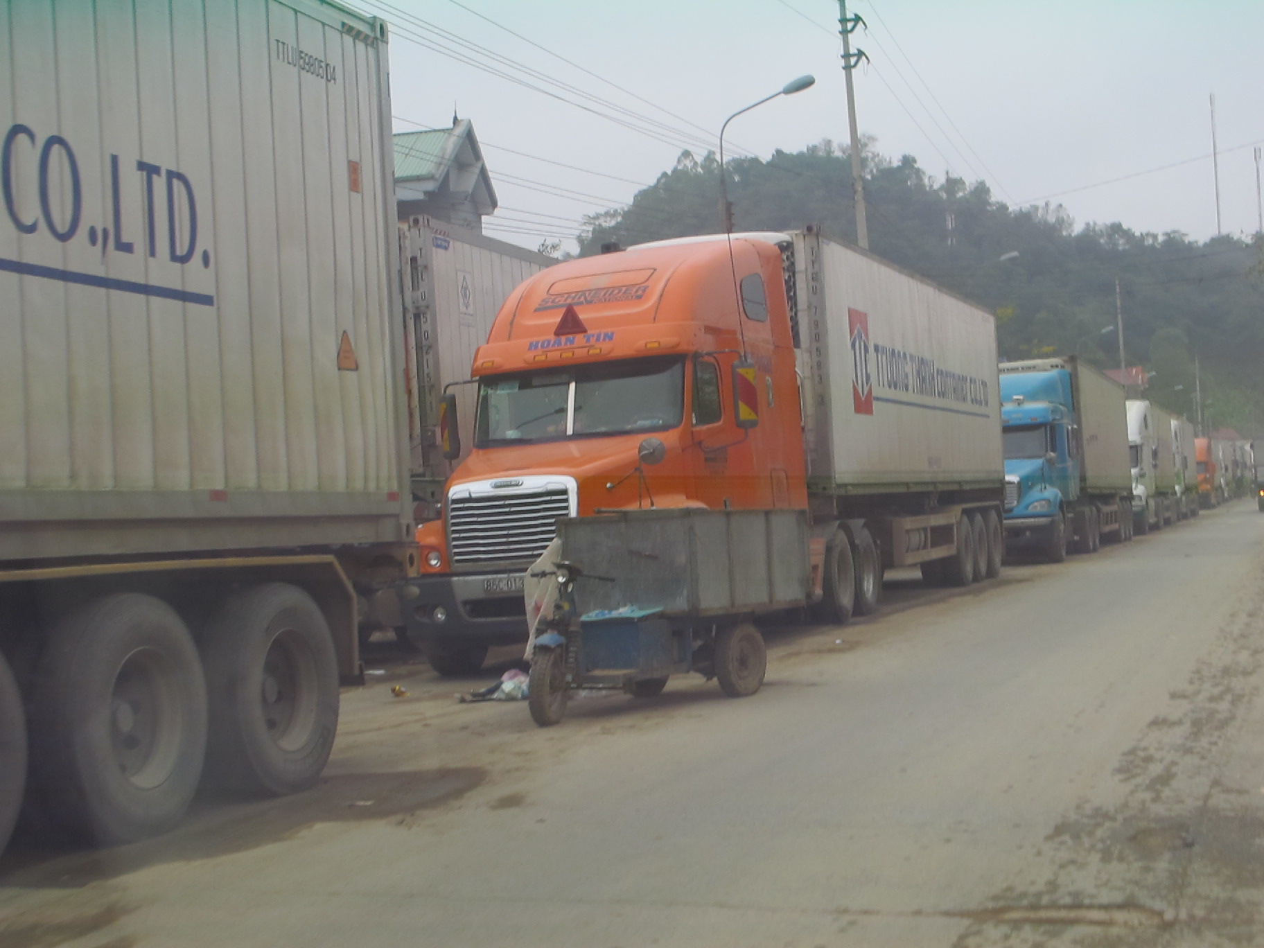 Rét kỷ lục, nông sản ùn ứ tại cửa khẩu Tân Thanh