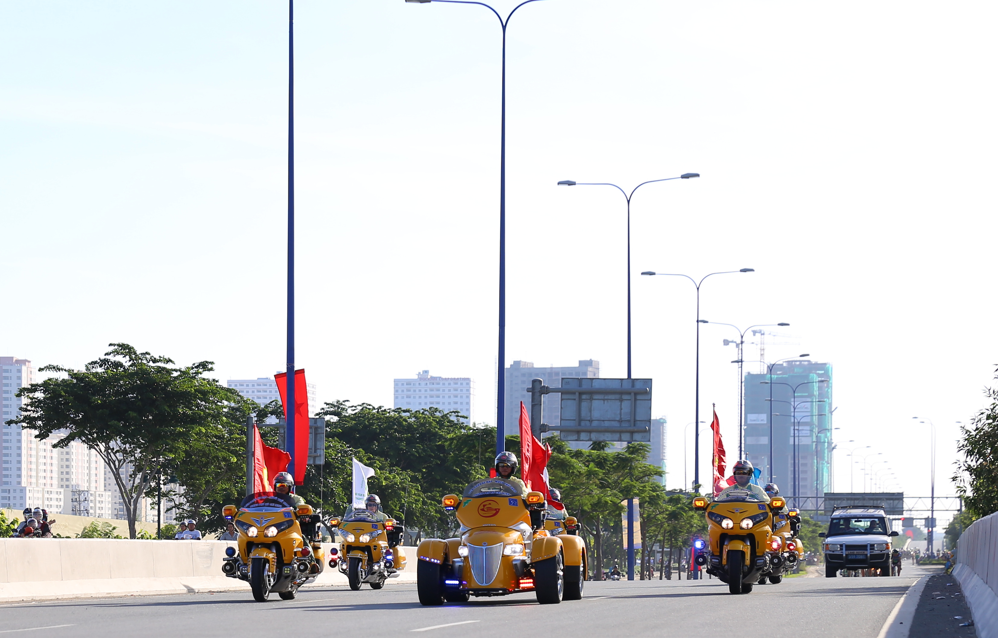 Cận cảnh "Phố Đông" Sài Gòn sáng 2-9