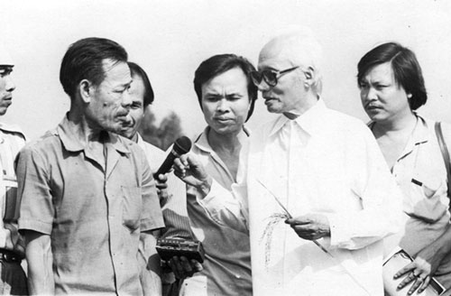 Thủ tướng Phạm Văn Đồng: Hãy vắt kiệt mình cho đất nước