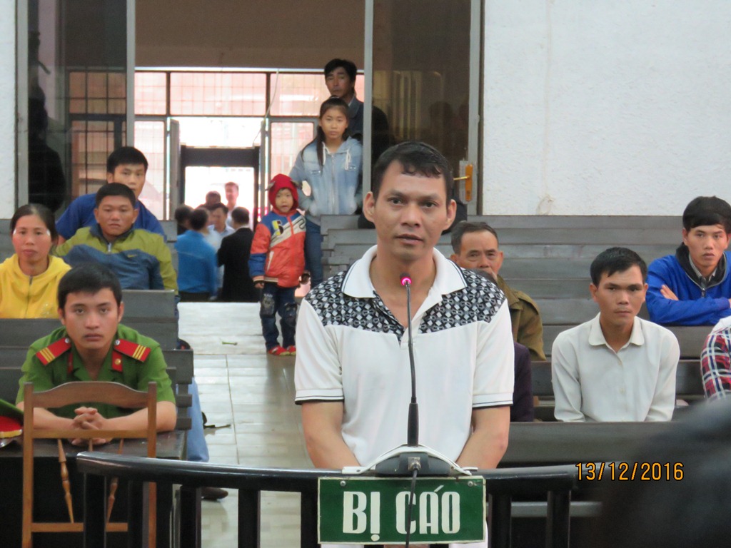 Bố vợ đâm chết con rể vì dám đánh con gái
