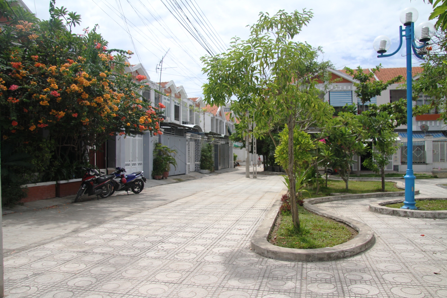 Hẹn nói chuyện, một thiếu nữ đâm bạn tử vong