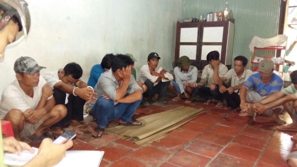 Các đối tượng bị tạm giữ ở huyện Cái Bè