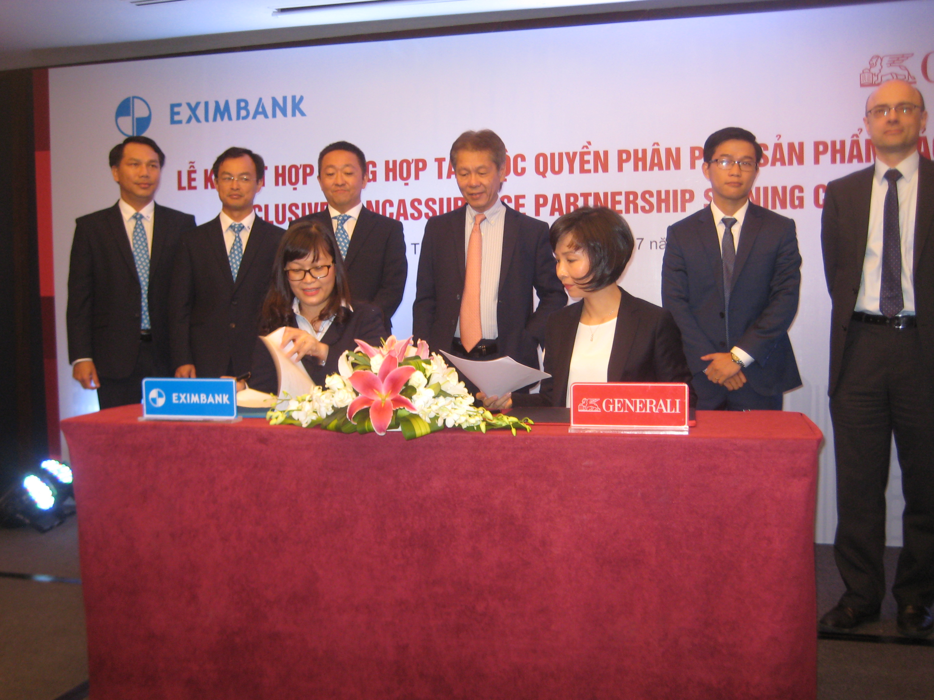 Generali bán bảo hiểm qua kênh phân phối Eximbank