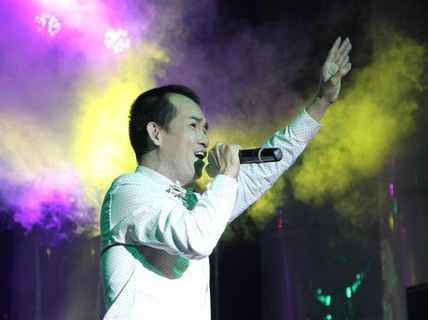 "Nhẹ rồi sư phụ!" Minh Thuận