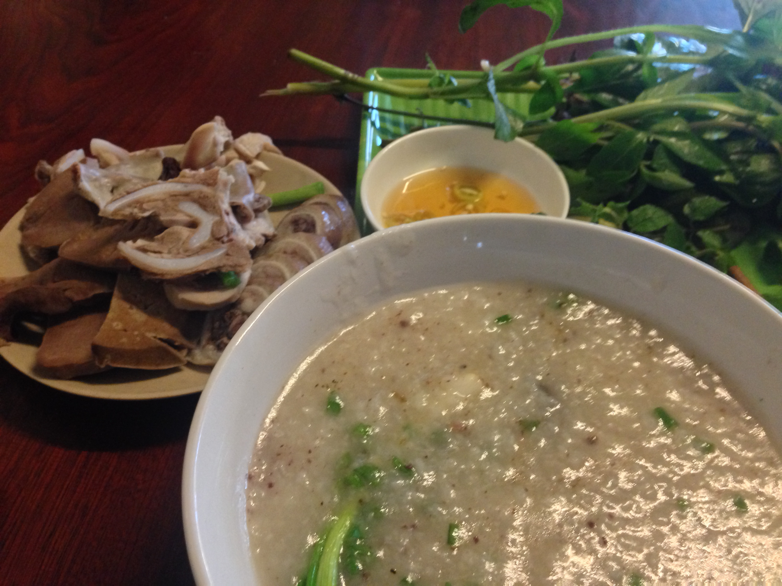 Chỉ có cháo lòng của má là ngon nhất!