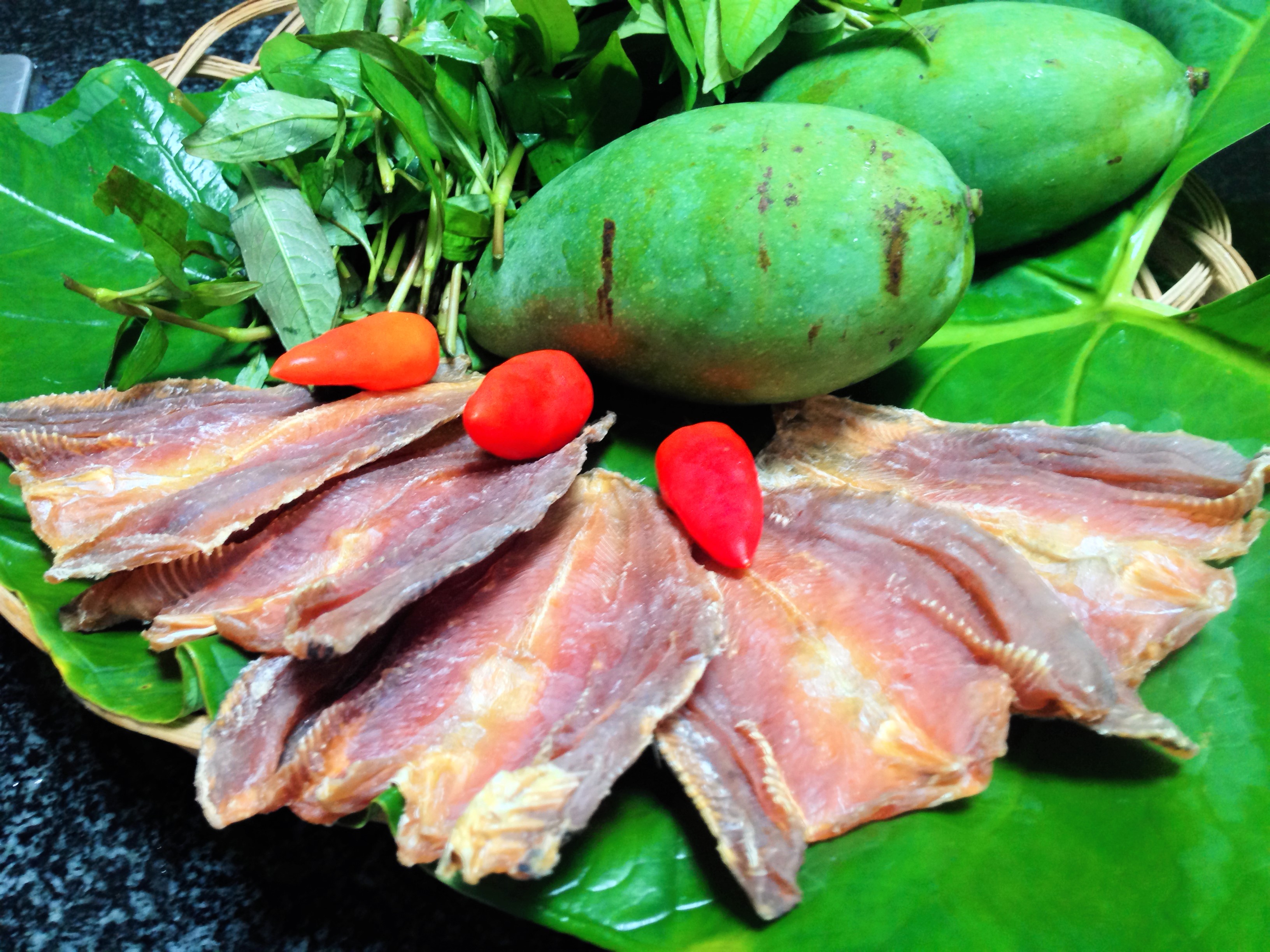 Khô cá lóc đồng