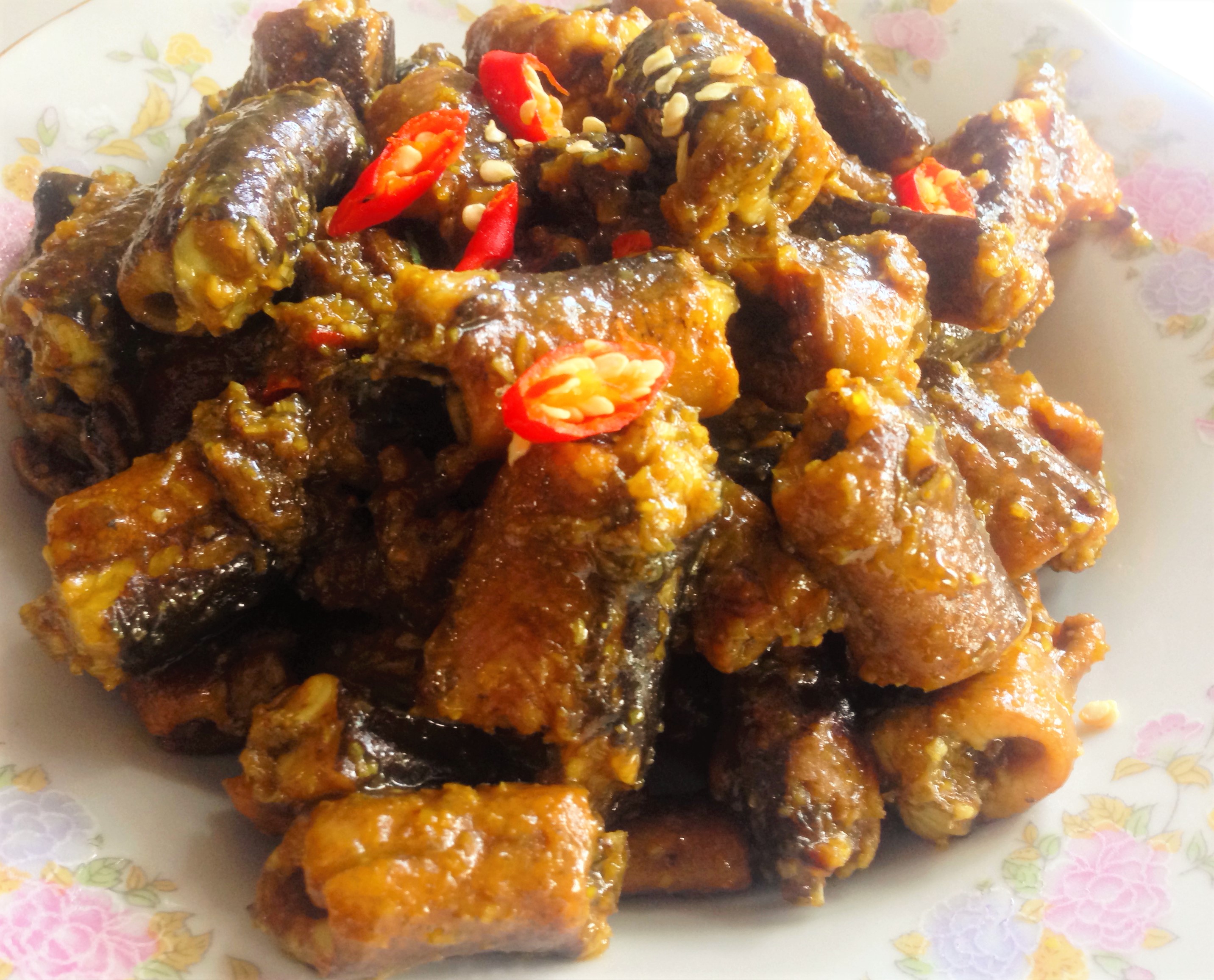 Lươn xào sả ớt