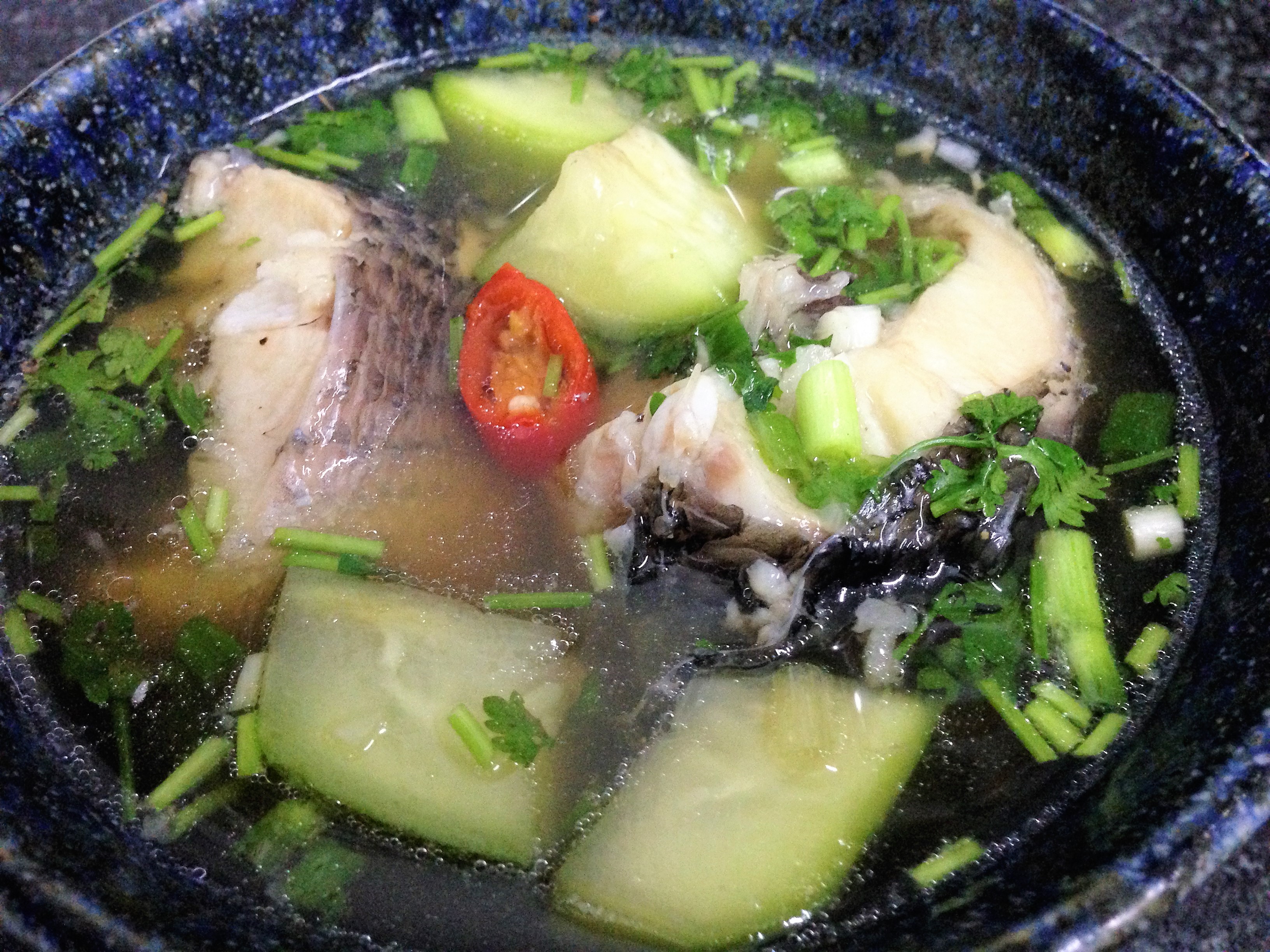 Mộc mạc như cá lóc kho bầu
