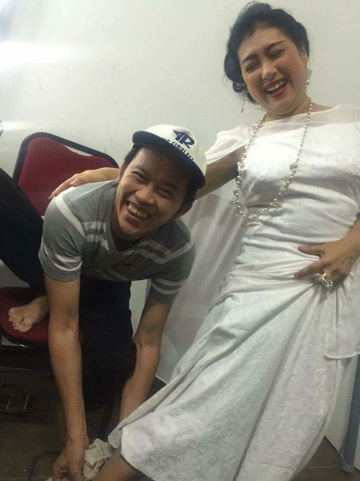 NS Thanh Thủy v&agrave; NS Ho&agrave;i Linh