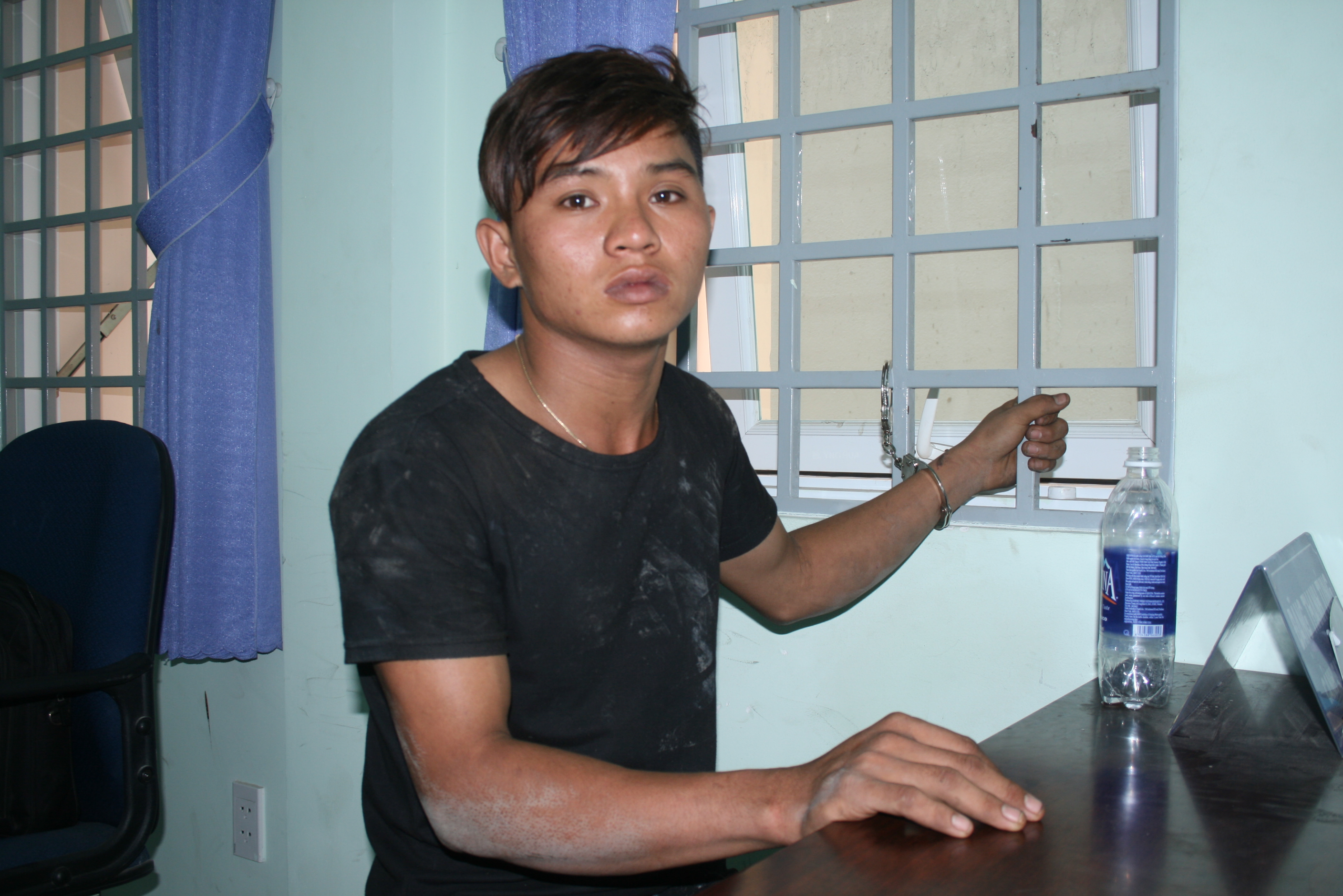 Bắt nóng băng cướp chuyên tấn công phụ nữ