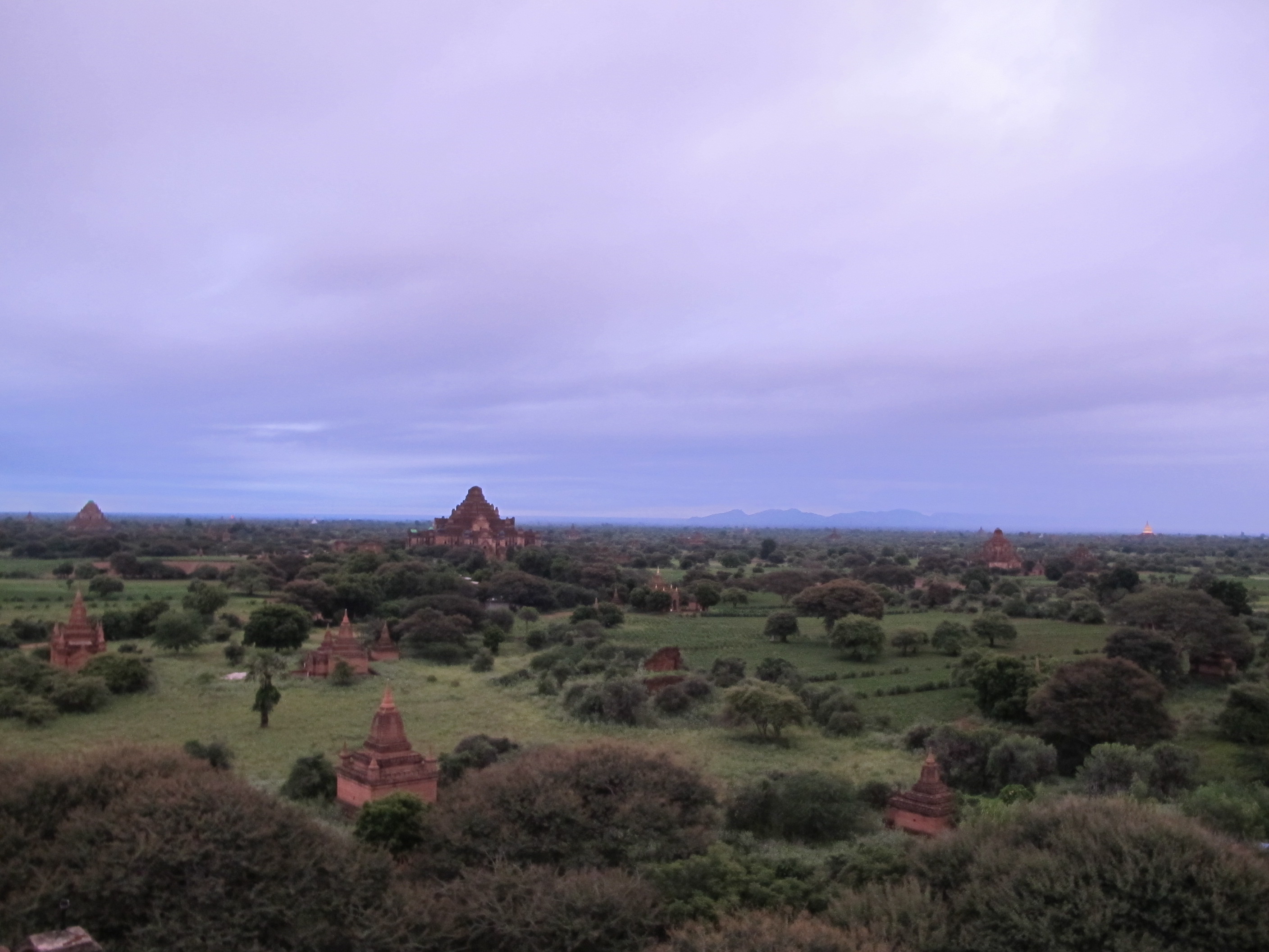 Buổi sáng trong lành ở Bagan