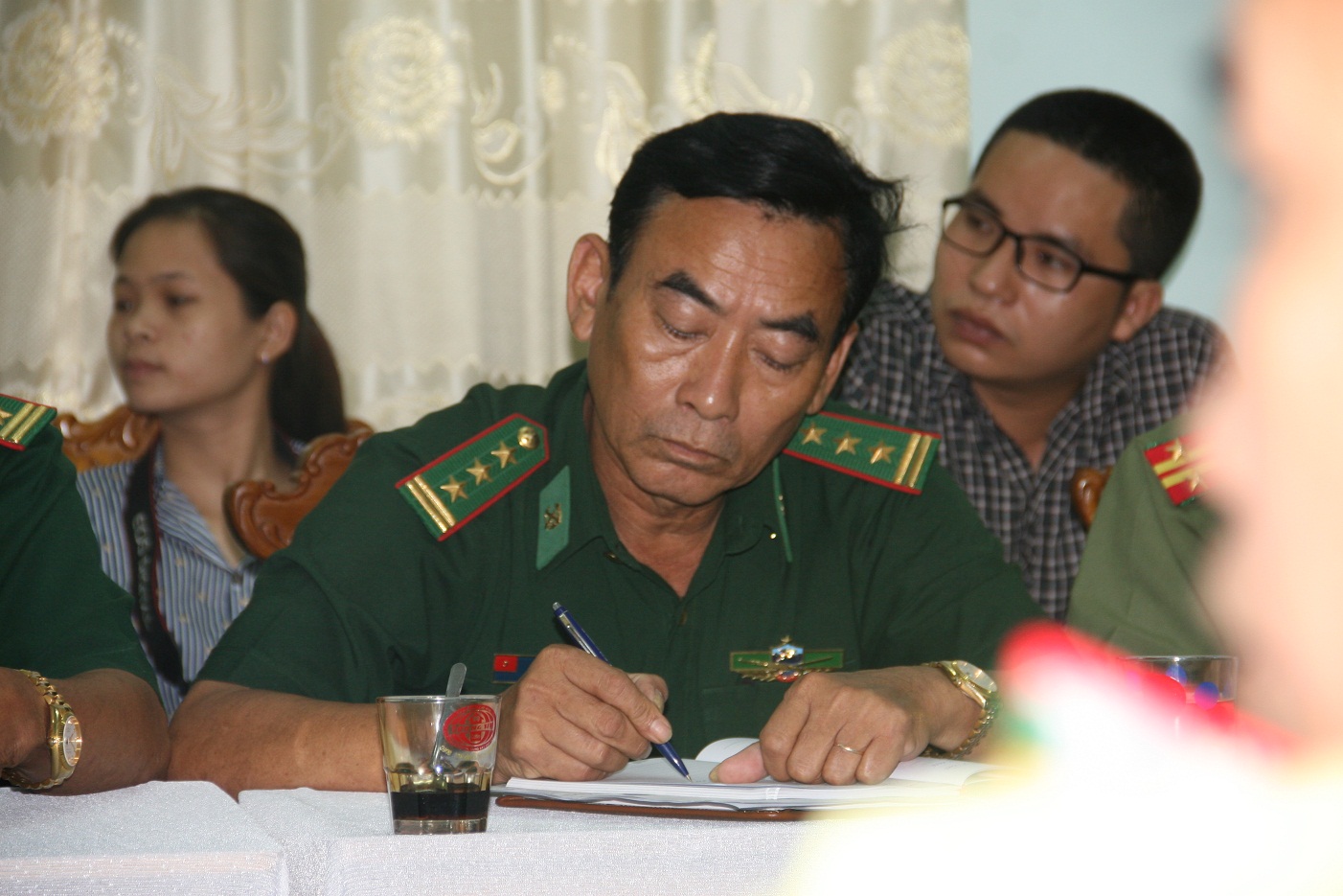 Thông tin mới nhất về xử lý cán bộ để rừng pơ mu bị tàn phá