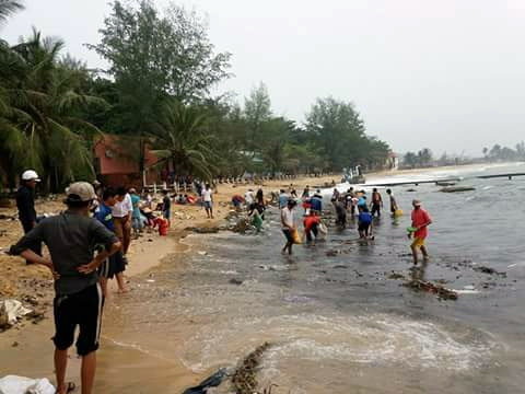Bình Thuận: Phát hiện một sọ người trôi trên biển