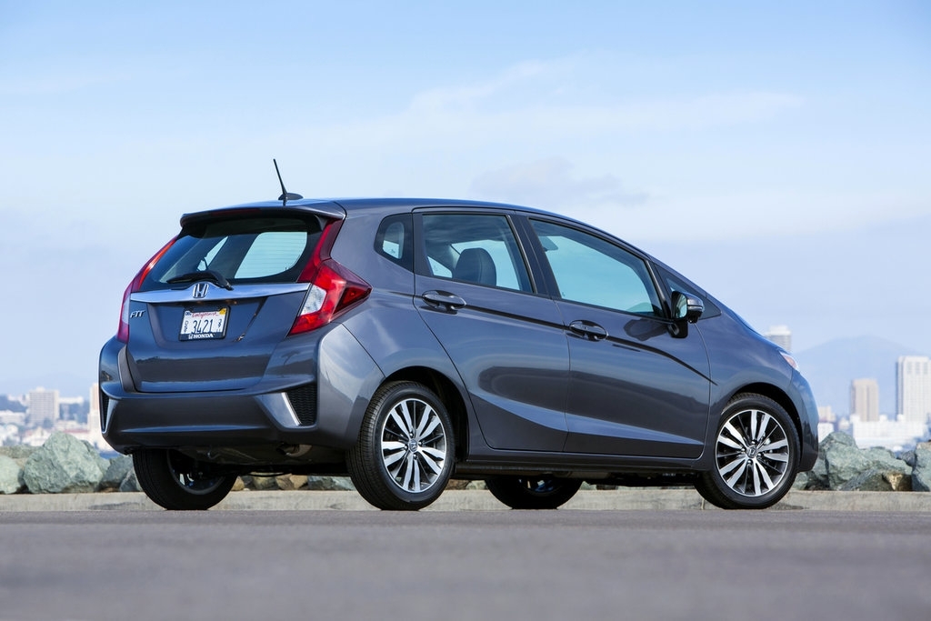 Honda Fit 2016 giá bán hơn 300 triệu đồng tại Mỹ