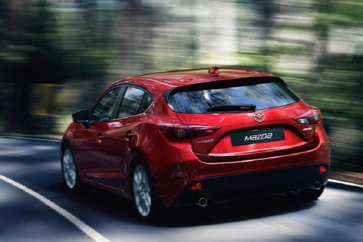 Mazda 3 phiên bản 2016: giảm giá bán, tăng trang bị
