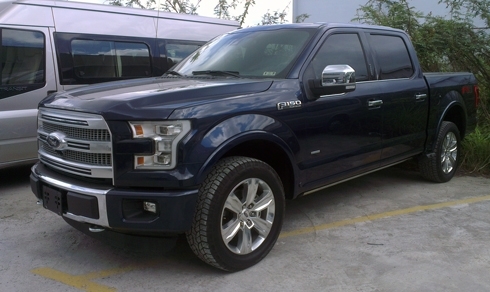 Xế độc Ford F-150 Platinum 2015 đầu tiên ở Sài Gòn