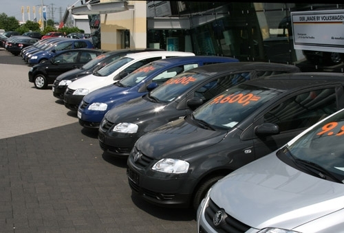 Những loại thuế và phí cần đóng khi mua ô tô cũ