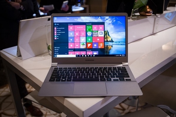 Những laptop nổi bật tại CES 2016