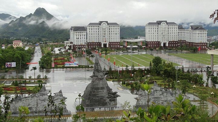 Lai Châu vượt Hà Nội trở thành nơi đắt đỏ nhất 2015