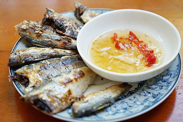 Cá trích nướng, thương để đâu cho hết...