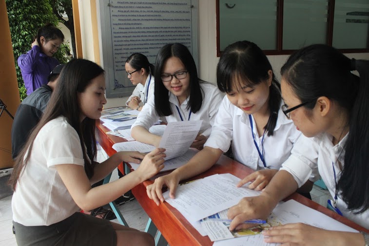 Trường ĐH Công nghiệp Thực phẩm TP HCM hoãn thu lệ phí xét tuyển