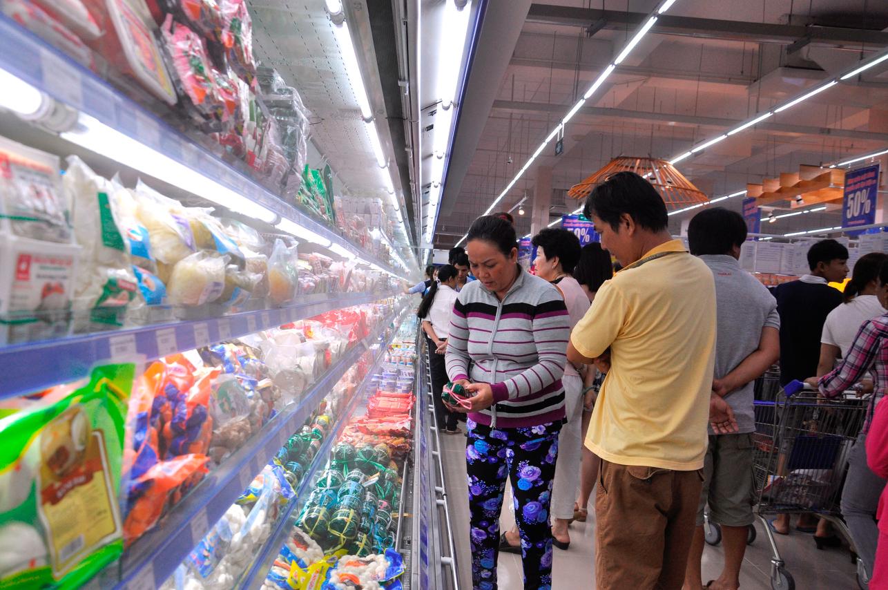Co.opmart Sa Đéc khuyến mãi lớn hút khách