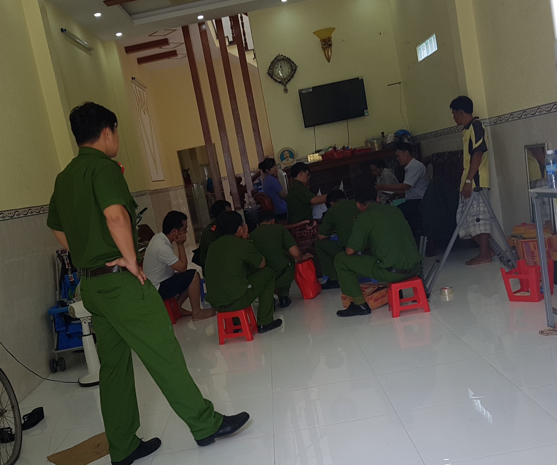 Bắt nguyên Phó chánh Thanh tra giao thông Cần Thơ