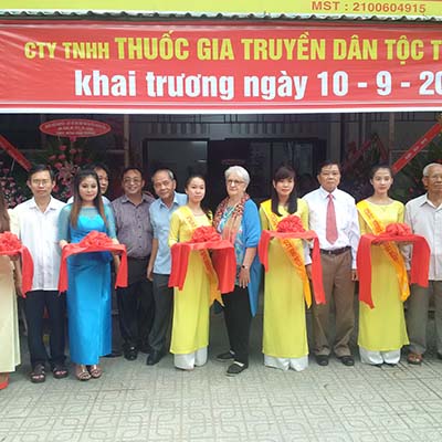 Thuốc gia truyền dân tộc được xuất ngoại