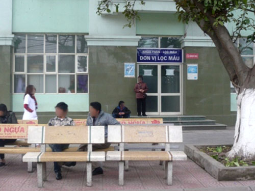 Lái taxi môi giới cho thanh niên 26 tuổi bán thận 300 triệu