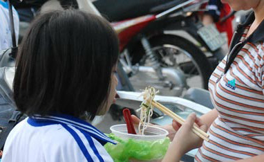 Học sinh mãi làm chuột bạch!