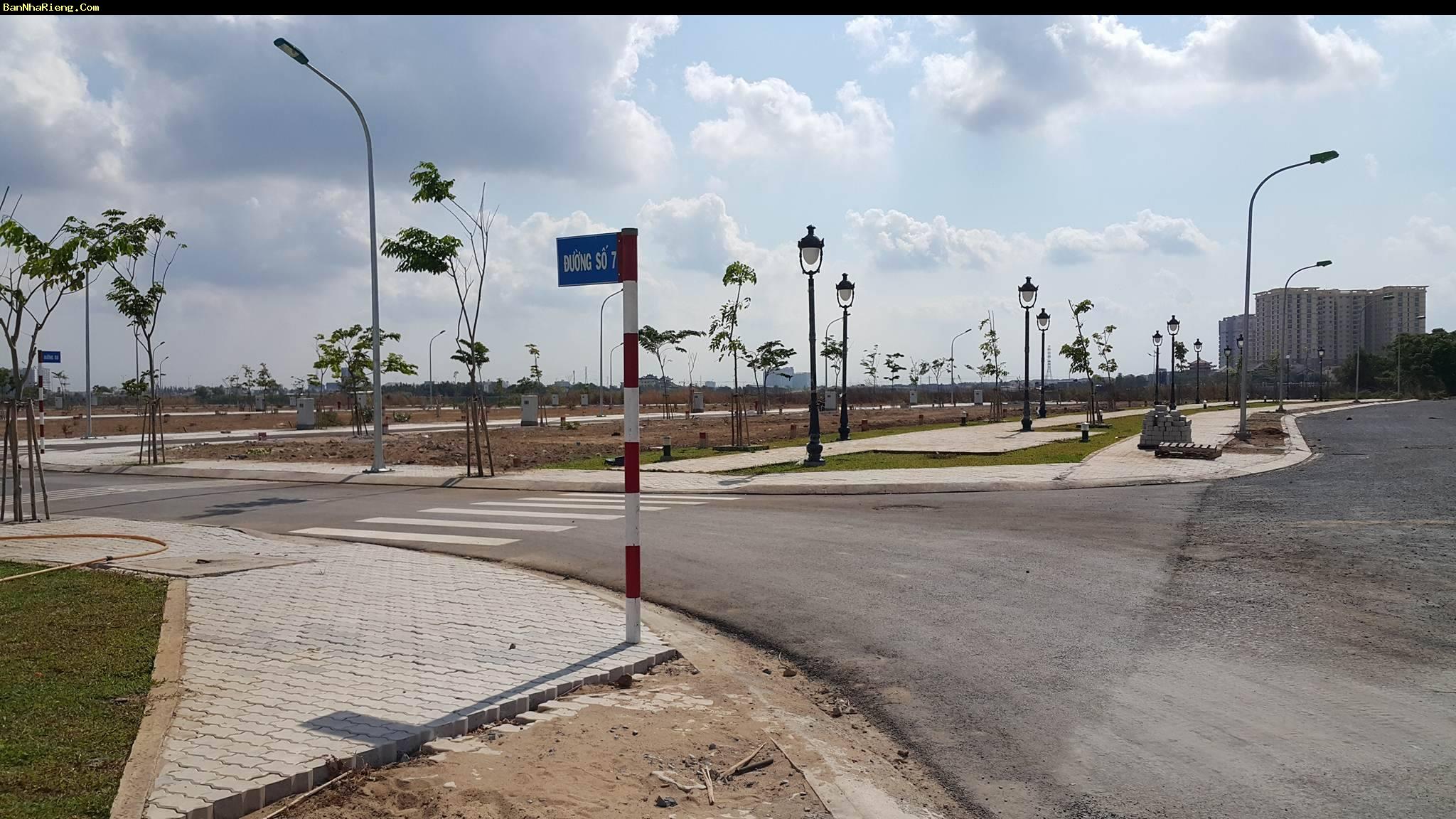 Đất nền khu Nam TP HCM: “Ăn chắc mặc bền”