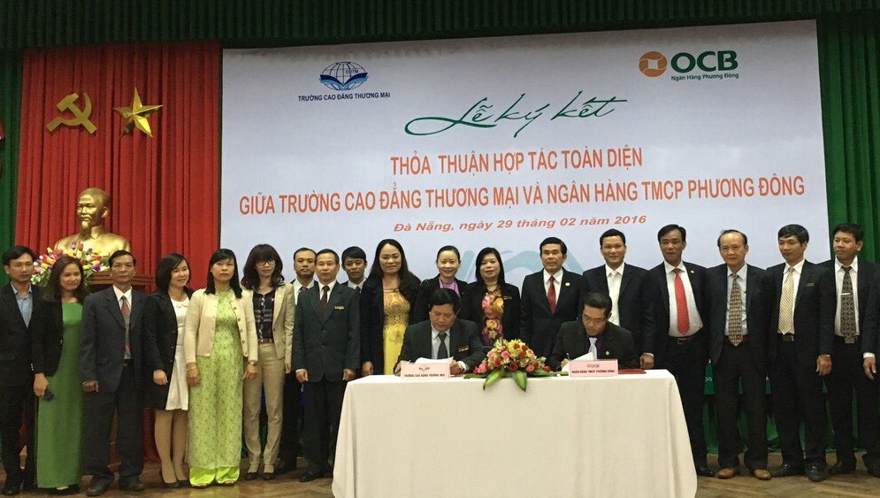 OCB và Cao đẳng Thương mại ký hợp tác toàn diện