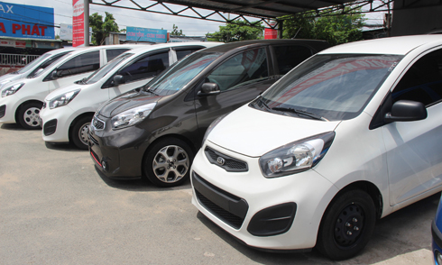 Ô tô Van giá 200 triệu - trào lưu mới ở Việt Nam