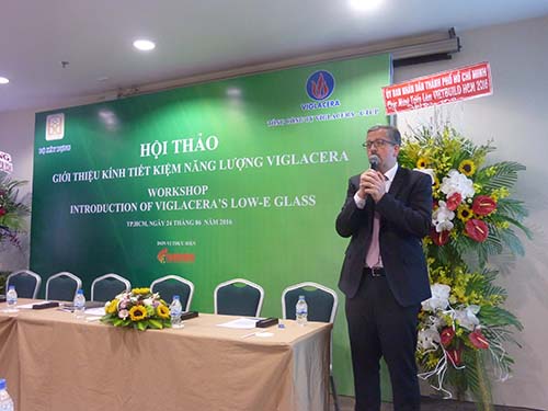 Kính tiết kiệm năng lượng