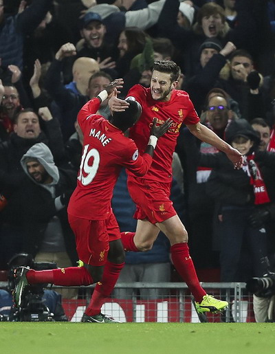 
Niềm vui chiến thắng của Liverpool
