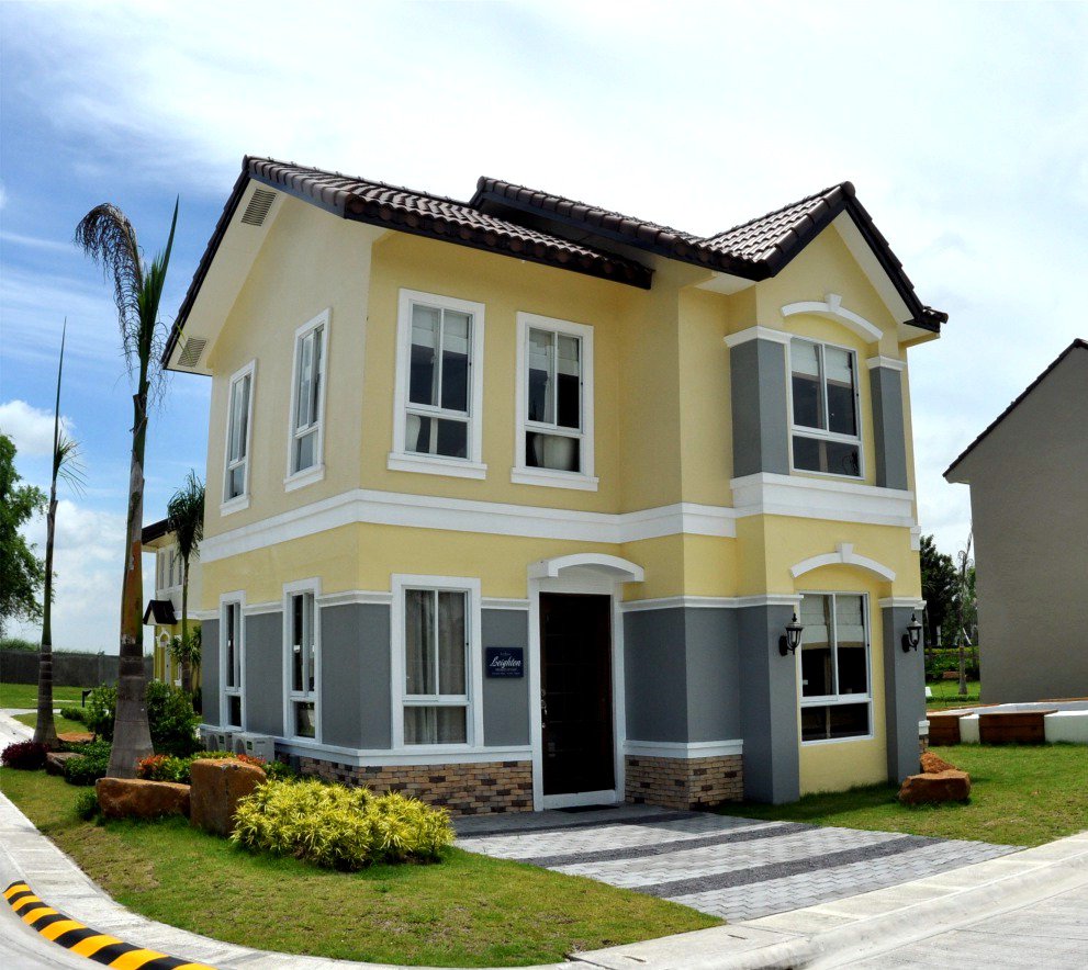 Nhà bất hợp lý khi gia chủ quá tin thầy phong thủy