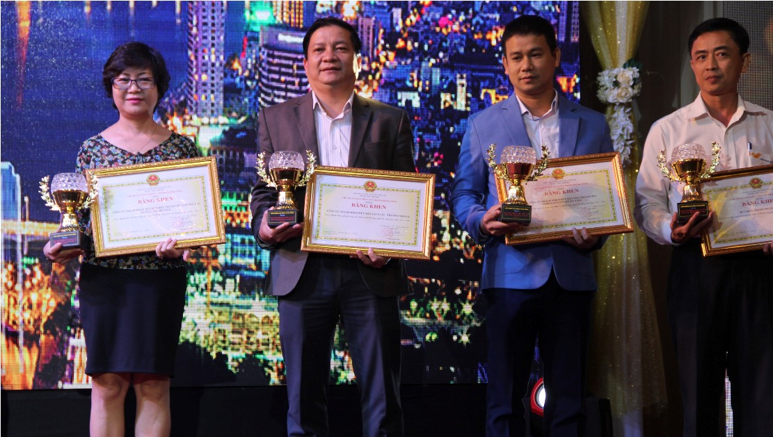 Tôn vinh 42 doanh nghiệp Đà Nẵng chăm lo tốt đời sống người lao động