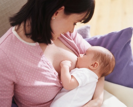 Không chấp nhận cho lao động nữ đi làm sớm