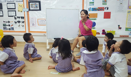 Cô giáo Việt và hành trình tìm việc ở nước ngoài