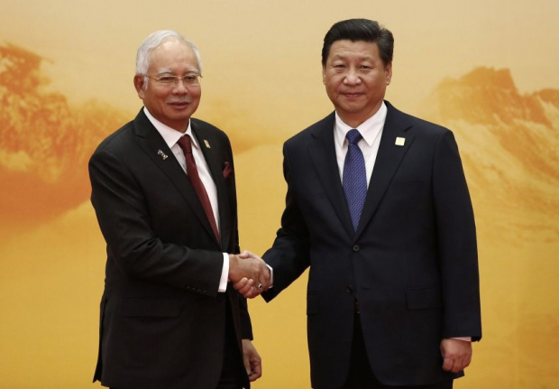 Thủ tướng Malaysia ở ngã ba đường