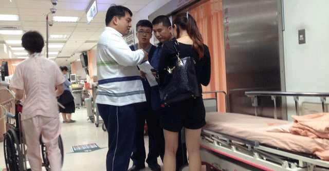 Bị chia tay, cắt cổ con gái người yêu cũ