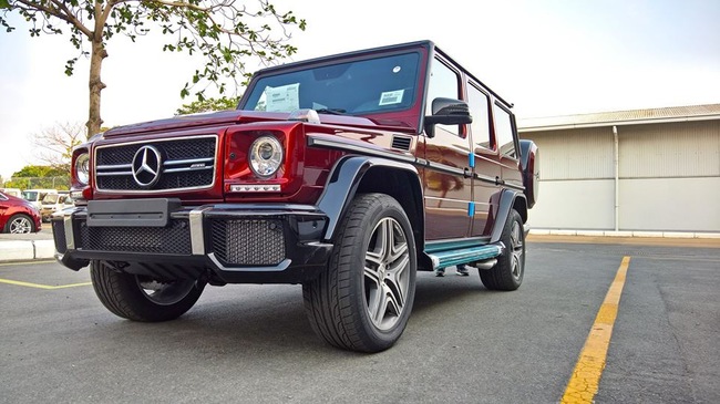 Chi 700 triệu đồng cho màu sơn "lạ" trên Mercedes G63 AMG