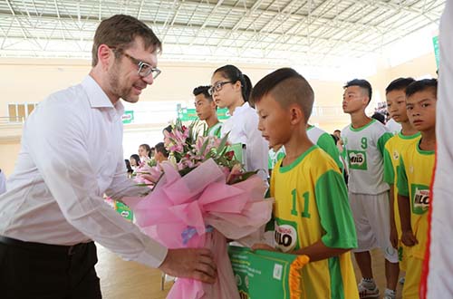 Khai mạc giải bóng đá Hội khỏe Phù Đổng - Cúp Milo 2016