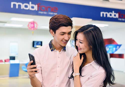 Nhiều khuyến mãi “khủng”  chào tân sinh viên