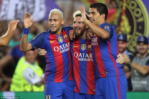 Barcelona dội mưa bàn thắng, lập kỷ lục ở Nou Camp
