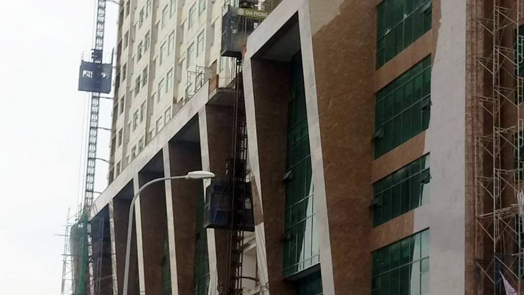 
Đến chiều 18-9, c&ocirc;ng tr&igrave;nh vẫn đang thi c&ocirc;ng
