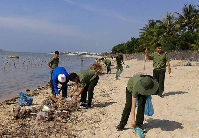 Ngăn chặn xâm hại khu bảo tồn biển, 1 cán bộ bị đâm chết