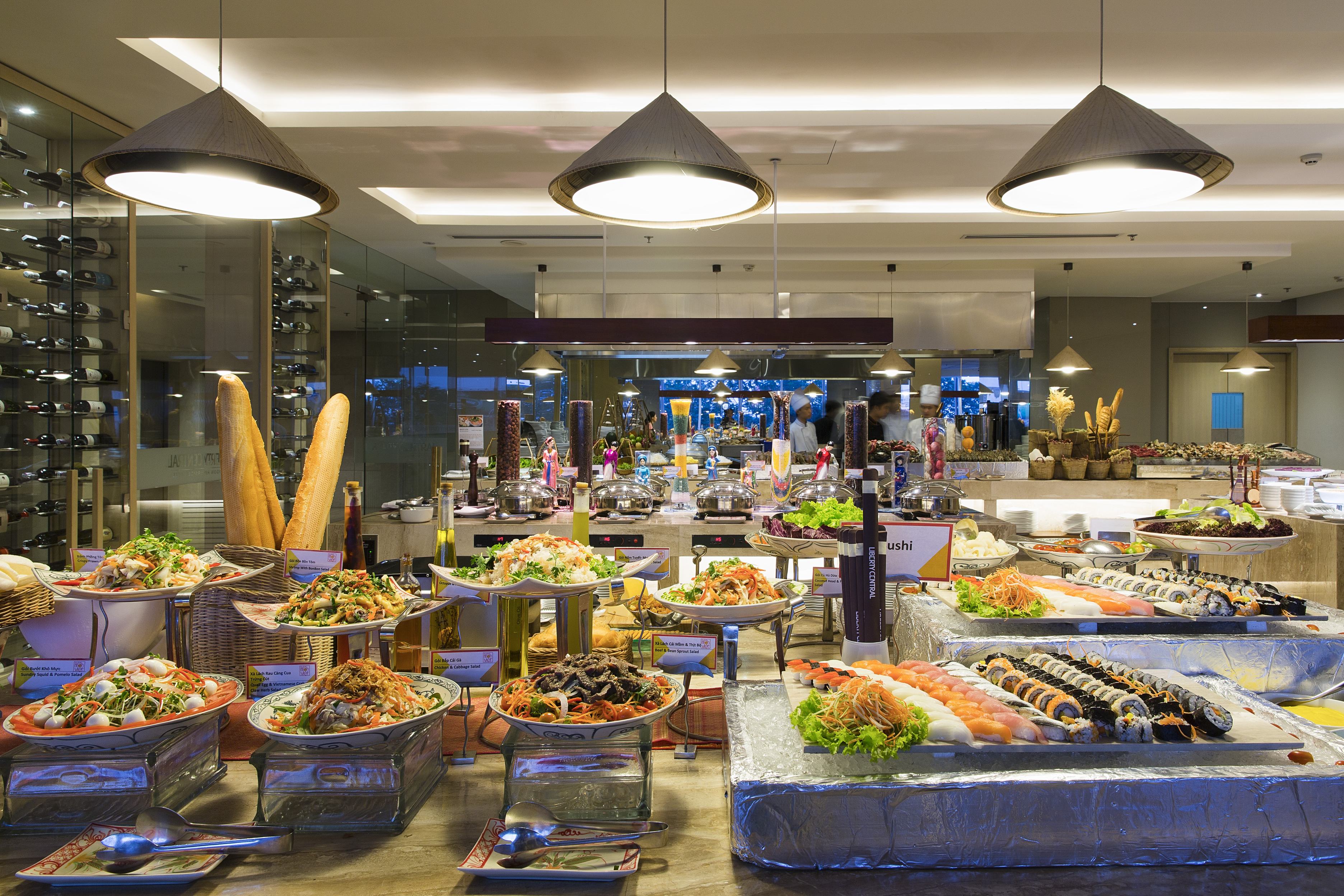 Mừng Quốc tế Thiếu nhi tại Liberty Central Saigon Riverside