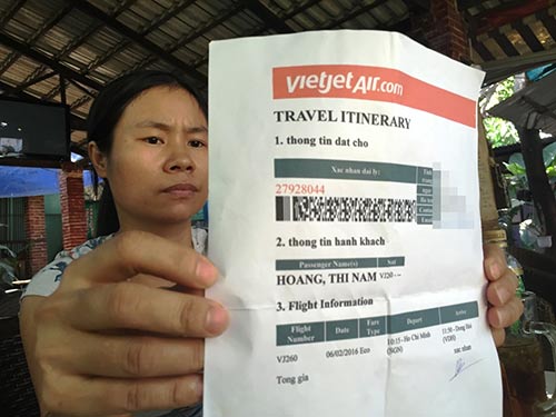 Khốn đốn vì vé máy bay giả
